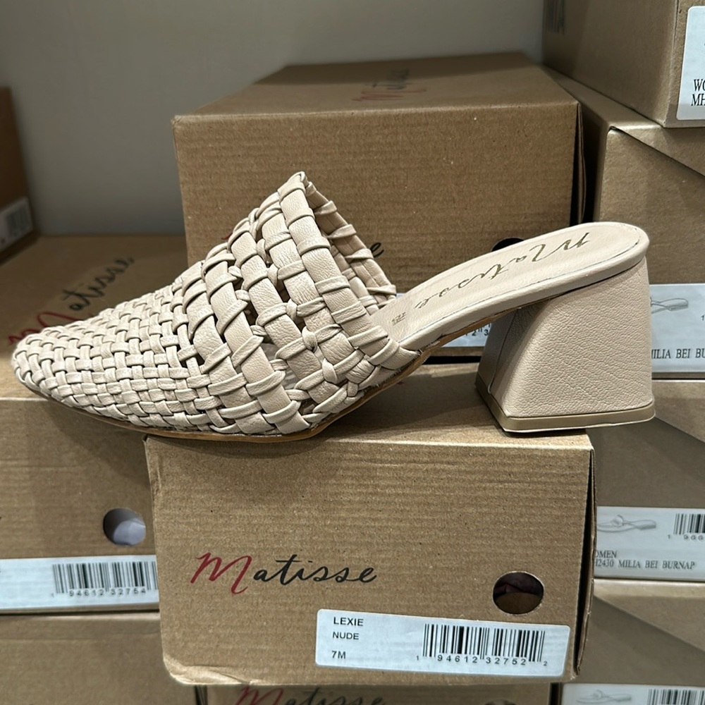 Matisse Lexi Nude Leather Woven Heel New in Box!